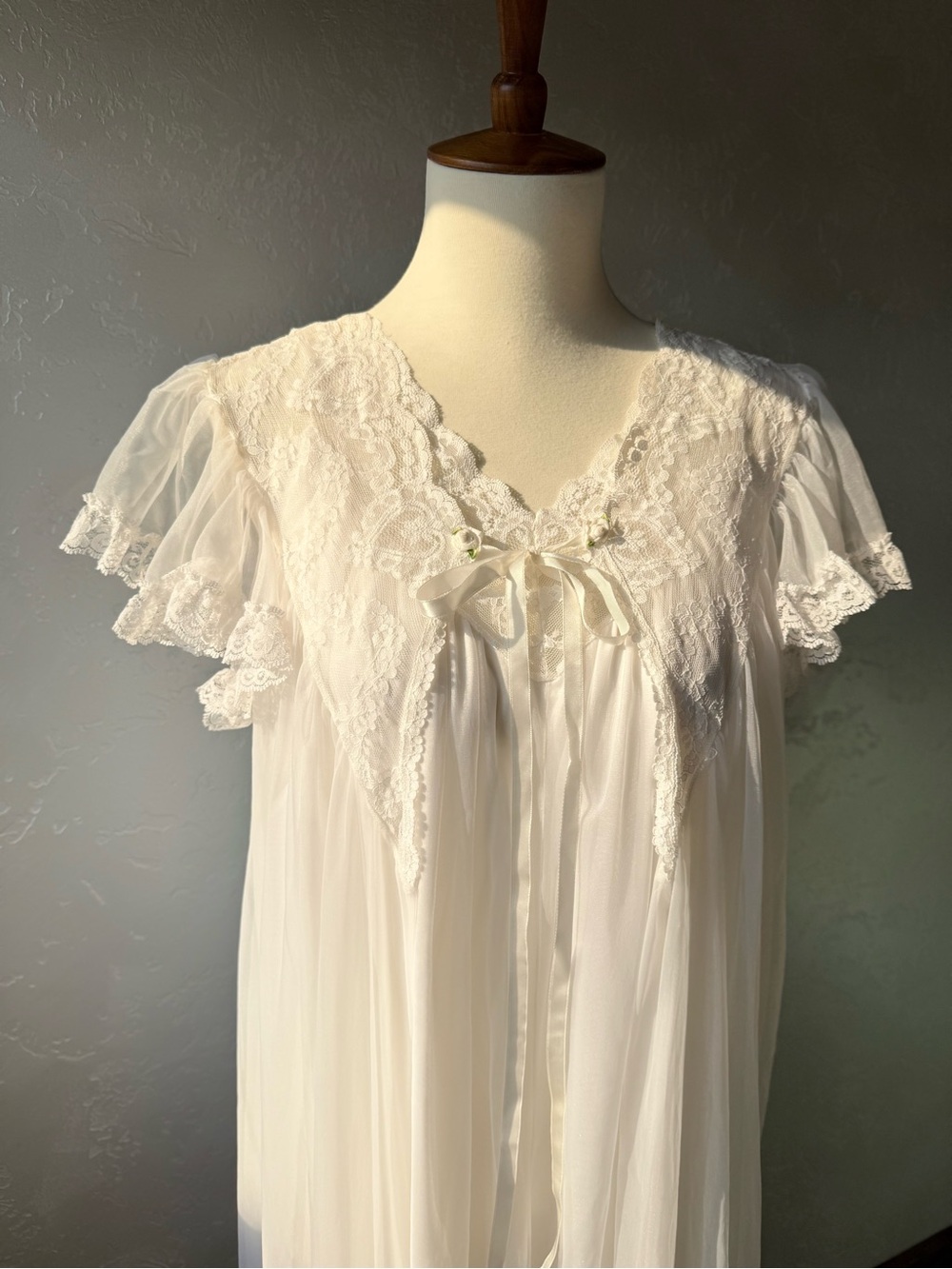 Vintage 1950s 1960s Tosca White Chiffon Lace Peignoir Set Bridal Nightgown Small - Picture 7 of 16